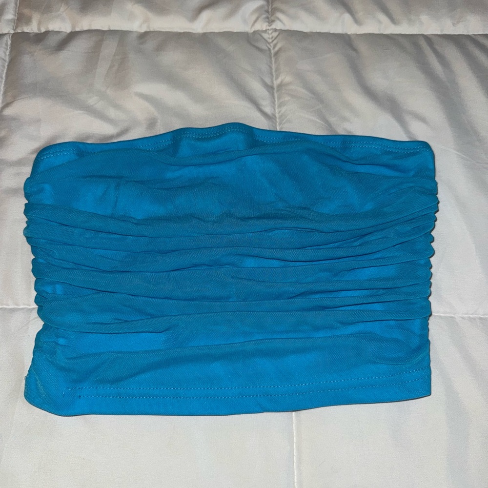 SHEIN Sleeveless Ruched Crop Top